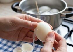 Yumurta qaynadarkən suya niyə diş çöpü atılır?