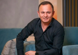 Pərvin Lətifovun anası faciəvi şəkildə vəfat etdi