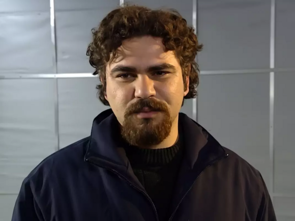 Bakıya köçən "Kurtlar Vadisi"nin aktyoru dəyişimi ilə təəccübləndirdi - <span class="color_red">FOTO</span>