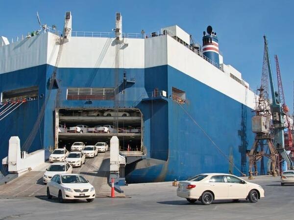 ASCO-nun bərə gəmiləri ilə rekord sayda avtomobil daşınıb