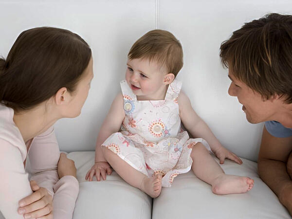 3 azərbaycanlı uşaq əcnəbi vətəndaşlara verilib - RƏSMİ