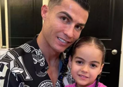 Ronaldunun qızı məşhur mahnını oxudu - <span class="color_red">VİDEO</span>