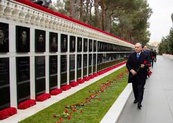 DTX-nin əməkdaşları Şəhidlər xiyabanını ziyarət ediblər - <span class="color_red">VİDEO - FOTO</span>