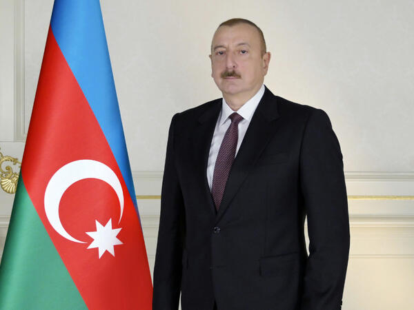 İlham Əliyev Şəhidlər xiyabanını ziyarəti barədə sosial şəbəkə hesablarında videoçarx paylaşıb