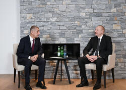 İlham Əliyev Davosda Çexiyanın Baş naziri ilə görüşüb - FOTO