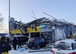 Rusiyada ticarət mərkəzi çökdü - Dağıntılar altında qalanlar var - <span class="color_red">VİDEO- FOTO</span>
