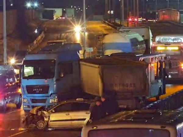 Bakıda bir yerdə eyni vaxtda üç qəza oldu  - <span class="color_red">VİDEO</span>