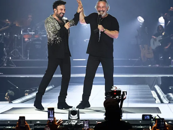 Tarkanla Cem Yılmazın dueti gündəm oldu - <span class="color_red">VİDEO</span>