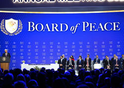 İlham Əliyev Davosda “Sülh Şurasının Nizamnaməsi” sənədinin imzalanma mərasimində iştirak edir - FOTO