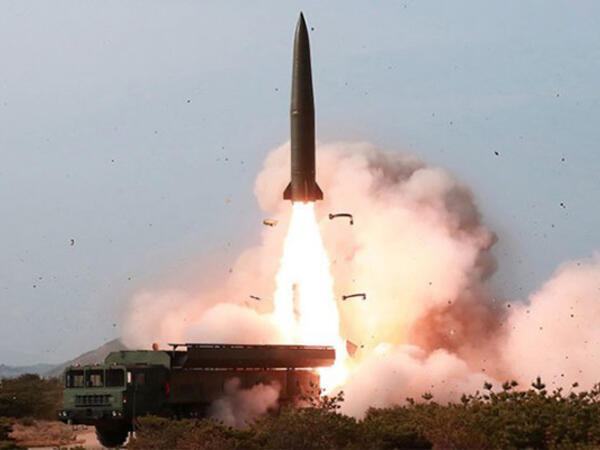 İran ilk qitələrarası ballistik raketi sınaqdan keçirdi - <span class="color_red">VİDEO</span>