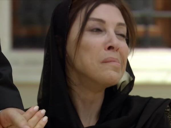 “Aşk-ı Memnu”dakı məşhur səhnəni 18 il sonra yenidən CANLANDIRDI - <span class="color_red">VİDEO</span>