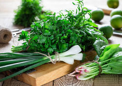 Göyərtidən benzin, limondan balıq dadı gəlir