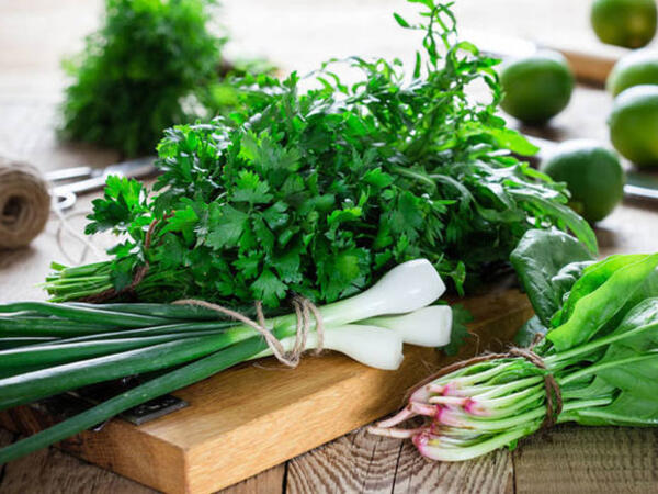 Göyərtidən benzin, limondan balıq dadı gəlir