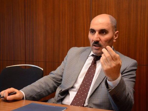 "Barlara gedənlərin çoxu rus bölməsində oxuyan qızlardır"