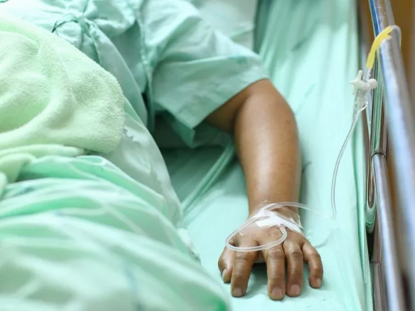 14 yaşlı yeniyetmə böyrək çatışmazlığından öldü