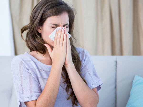 Keçməyən burun axmasının təhlükəli səbəbləri