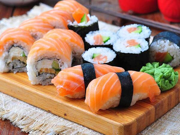 Suşi yemək təhlükəlidir?