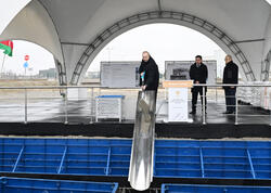 İlham Əliyev Sumqayıt Sənaye Parkında polipropilen və laminatlı kisə istehsalı müəssisəsinin təməlini qoyub - FOTO