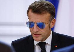 Eynək taxan Makronu belə məsxərəyə qoydu - <span class="color_red">VİDEO</span>