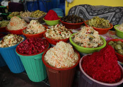 Açıq şəkildə satılan kələm turşusu ilə bağlı araşdırma aparılır - FOTO