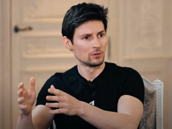 Durovdan xəbərdarlıq: "WhatsApp" təhlükəlidir