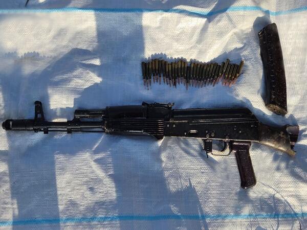 Məhkumun Bərdədə evində gizlətdiyi avtomat silahı aşkarlanıb