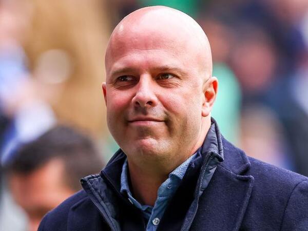 “Qurban Qurbanov bunu edib, mən təkrarlaya bilməzdim” - Arne Slot