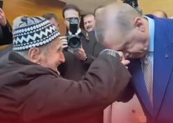 Ərdoğan 100 yaşlı sakinin əlindən öpdü - <span class="color_red">VİDEO</span>