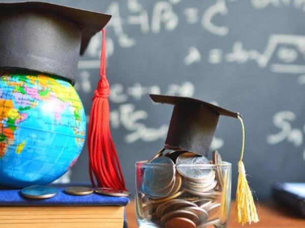 Hərbidən yayınmaq üçün xarici universitetlərə üz tutanlar üçün vəziyyət çətinləşir - Diplomlar tanınmayacaq