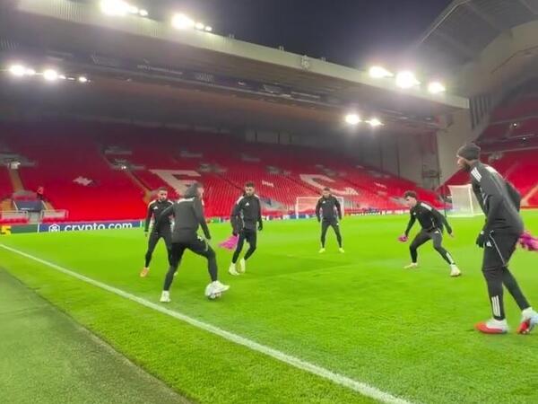 "Qarabağ" “Enfild”də belə məşq edir - <span class="color_red">VİDEO</span>