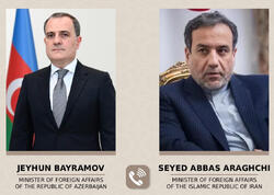 Ceyhun Bayramov Əraqçi ilə danışdı