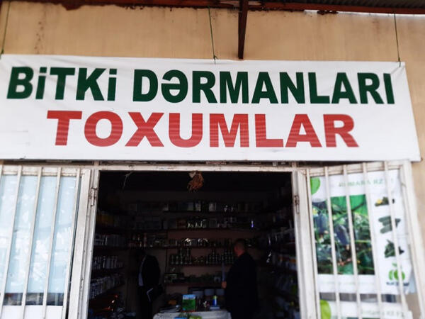 28 yaşlı satıcı işlədiyi mağazada ÖLDÜ