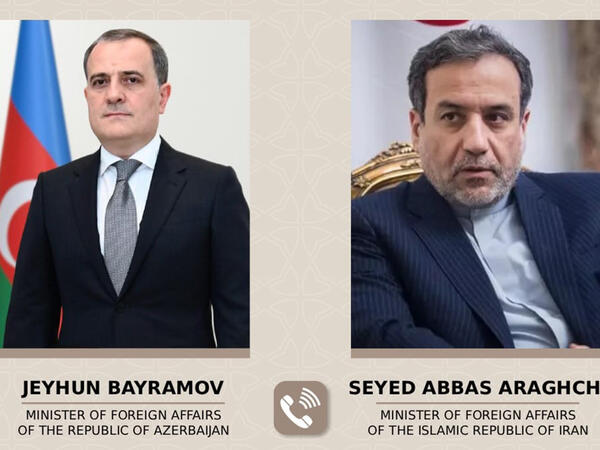 Ceyhun Bayramov Əraqçi ilə danışdı