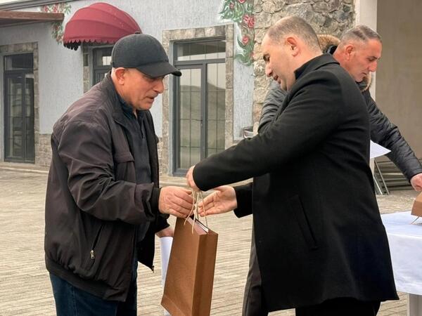 Məmmədbəyli kəndinə qayıdan ailələrə evlərinin açarları təqdim edilib - <span class="color_red">YENİLƏNİB</span>