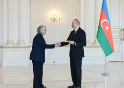 İlham Əliyev Avstraliyanın Azərbaycanda yeni təyin olunmuş səfirinin etimadnaməsini qəbul edib - FOTO