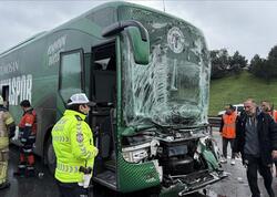 “Konyaspor”un avtobusu qəzaya düşdü - Xəsarət alanlar var - <span class="color_red">FOTO</span>