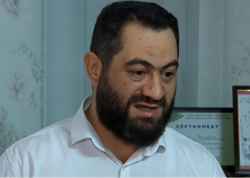 "1160 manat almışdılar, amma su da vermirdilər, oğlum döyülməkdən qaçdı" - "Qurtuluş"dakı insidentlərin təfərrüatları