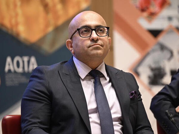 Anar Əzimov vəzifəsindən azad edildi