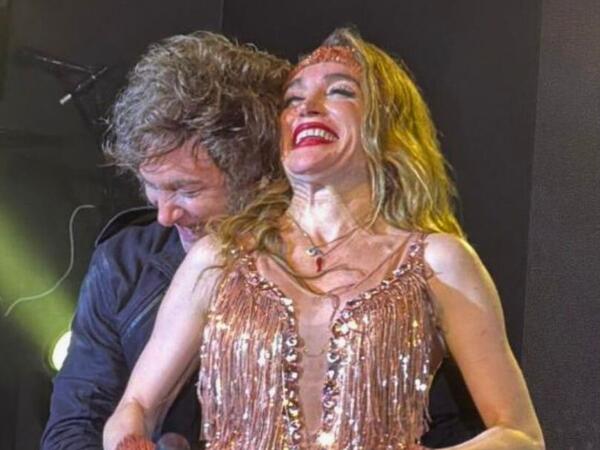 Argentina prezidentinin Fatimayla görüntüləri müzakirələrə səbəb oldu - <span class="color_red">VİDEO- FOTO</span>