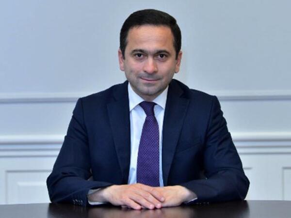 Ədəbiyyat və tarix dərslikləri birləşdiriləcək? - AÇIQLAMA