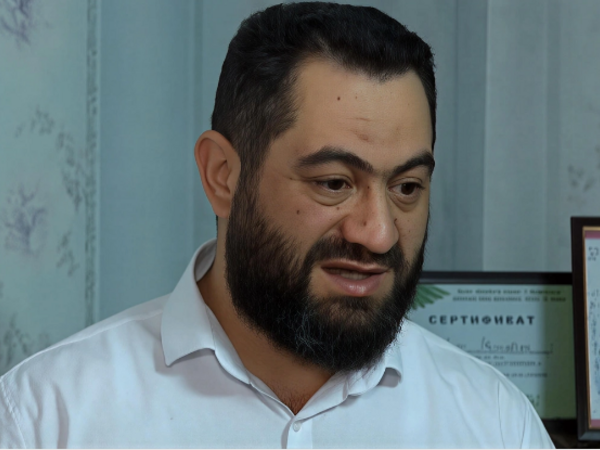 "1160 manat almışdılar, amma su da vermirdilər, oğlum döyülməkdən qaçdı" - "Qurtuluş"dakı insidentlərin təfərrüatları