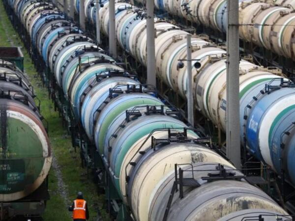 Rusiya Gürcüstana neft idxalını rekord həddə çatdırdı