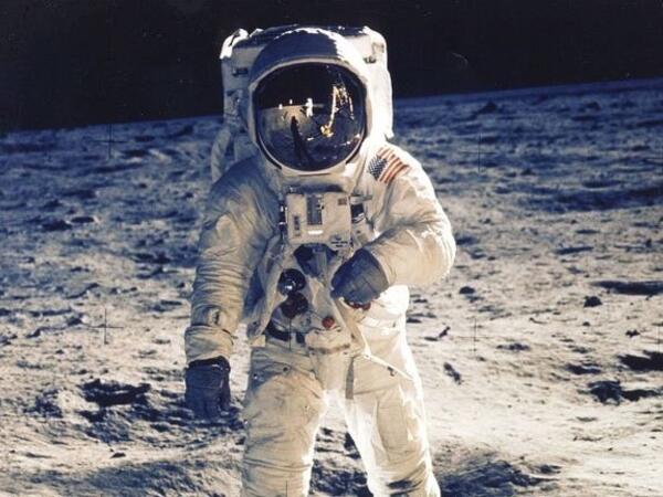 NASA 50 il sonra Aya yenidən insan göndərir