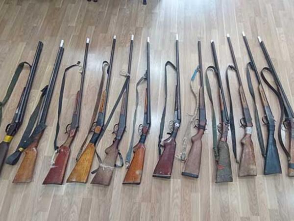 Yanvarın 30-da polis 19 silah və 5421 patron aşkar edib