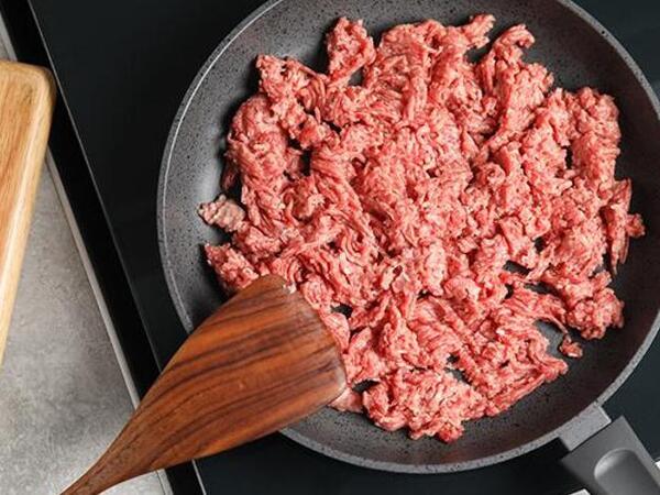 Qiymə su salıb sərtləşmir - Aşpazların sirri üzə çıxdı