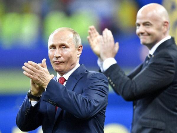 FİFA rəhbəri Rusiyanın futbol qadağasının ləğvini istisna etmədi