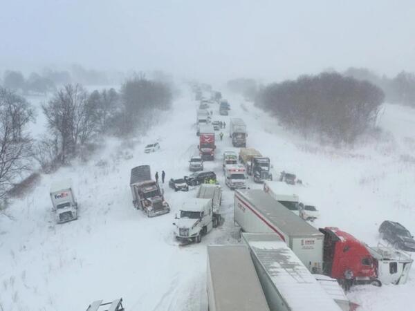 ABŞ-in ştatında bu səbəbdən 1 000-dən çox yol qəzası olub