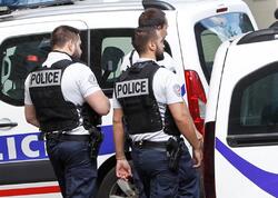 Fransada X şirkətinin ofisində axtarış aparılır