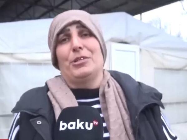 "Mülk üstündə balalarımı baltaladı" - Əmisi tərəfindən qətlə yetirilən Həqiqətin anası danışdı