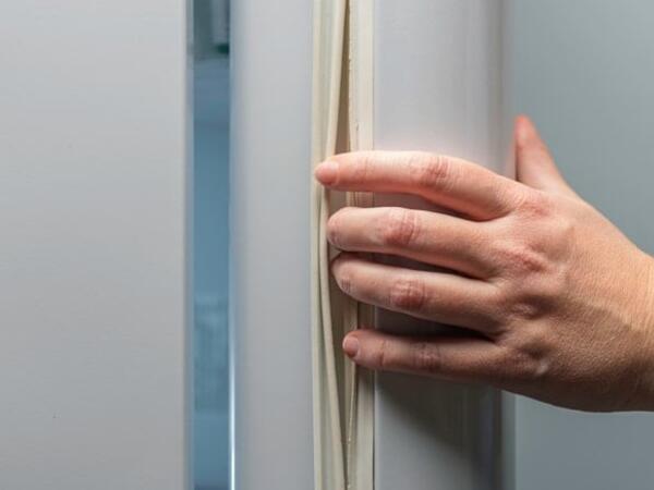 Hər ay xeyli pul itirməyinizə səbəb olan o səhv: Soyuducunu belə istifadə etməyin